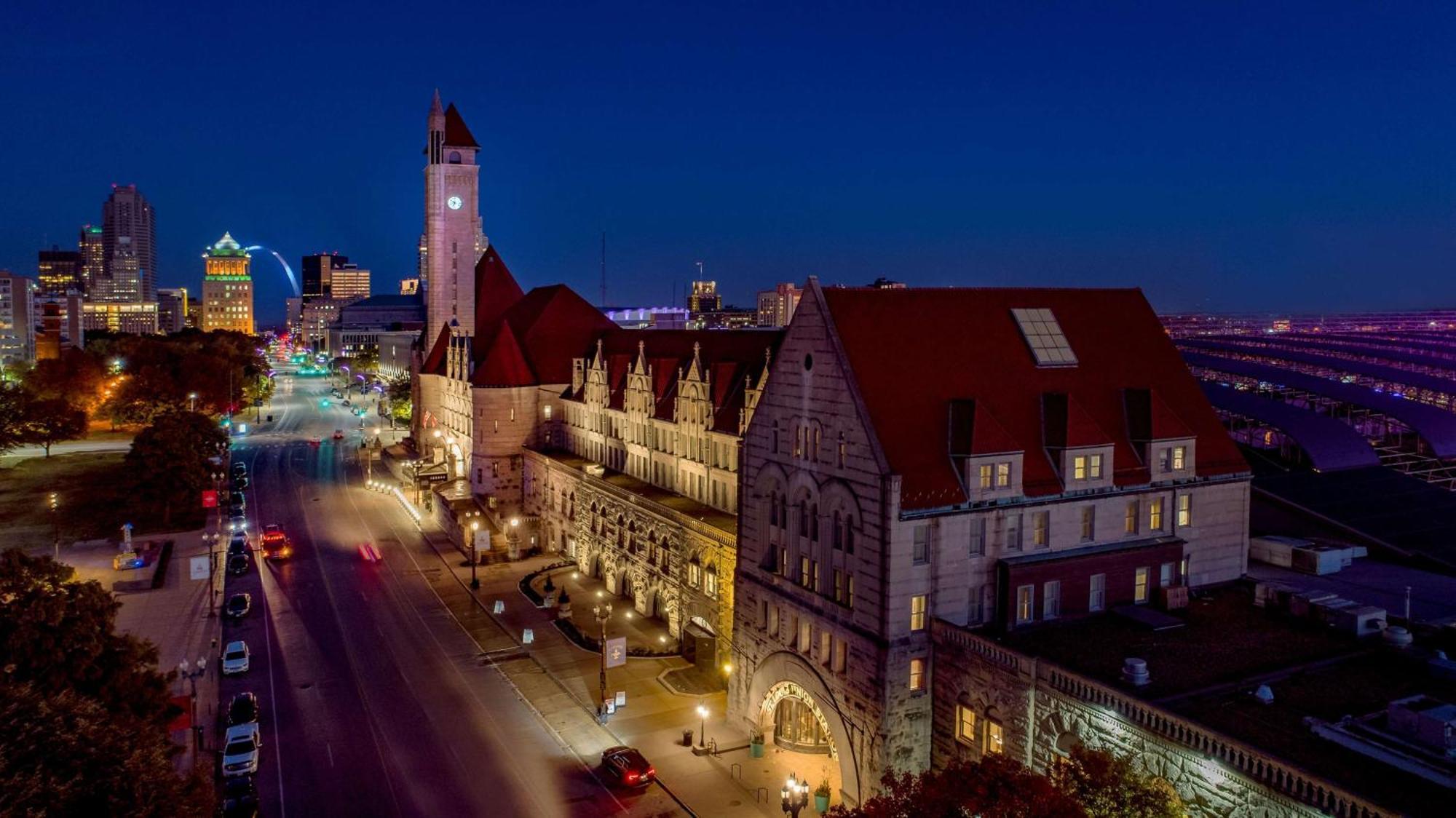 St. Louis Union Station Hotel, Curio Collection By Hilton Ngoại thất bức ảnh